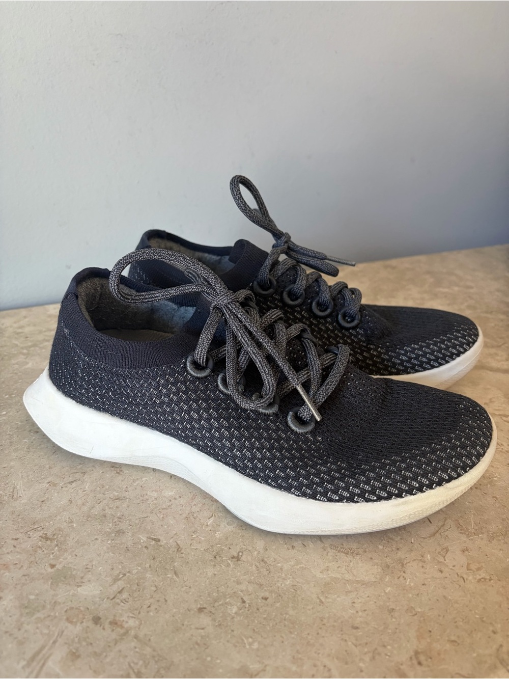 Allbirds Women’s Tree Runner Breathable Sneakers US Size 8.5 Navy Blue Knit